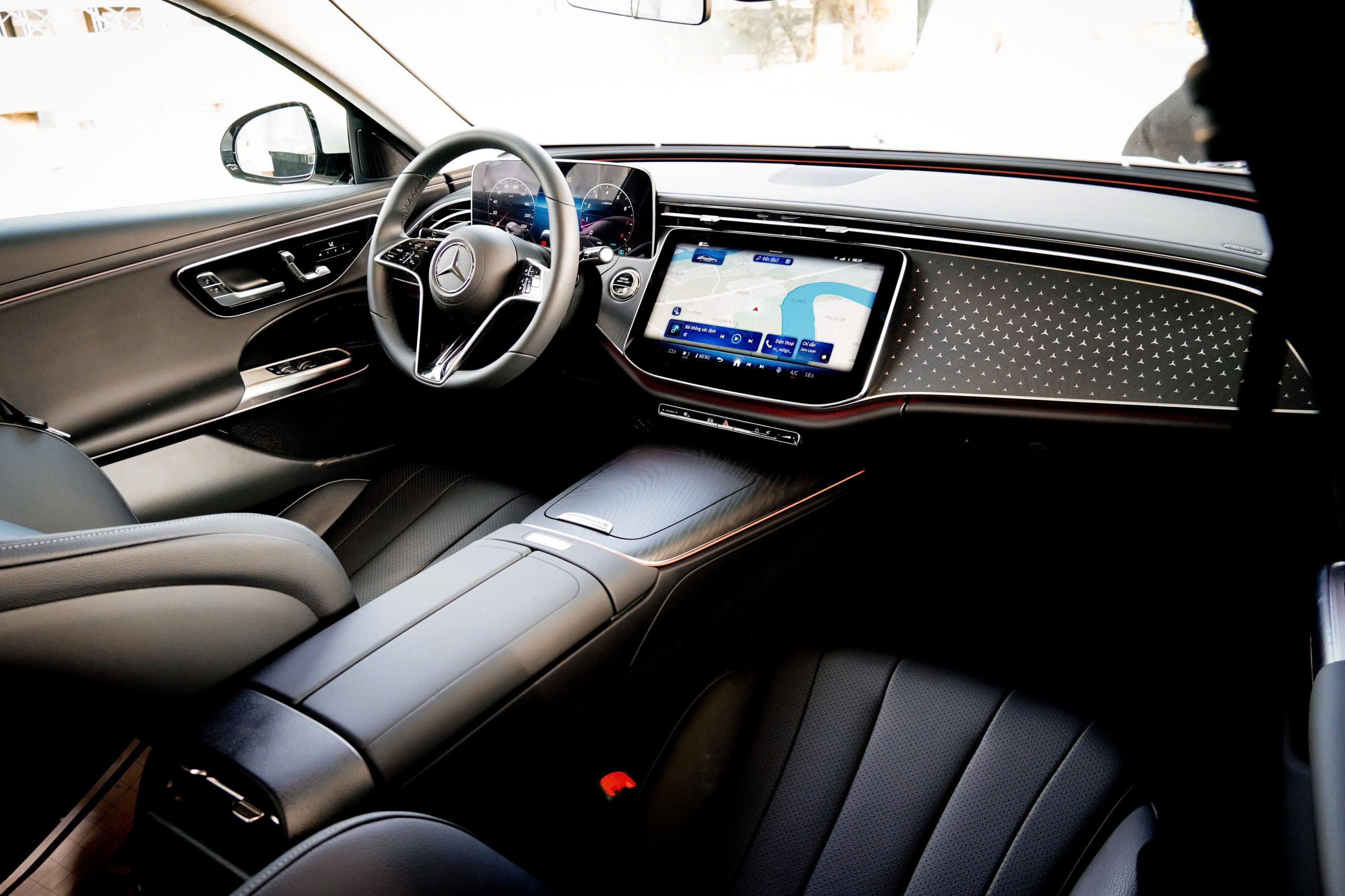 Mercedes-Benz E200 Avantgarde