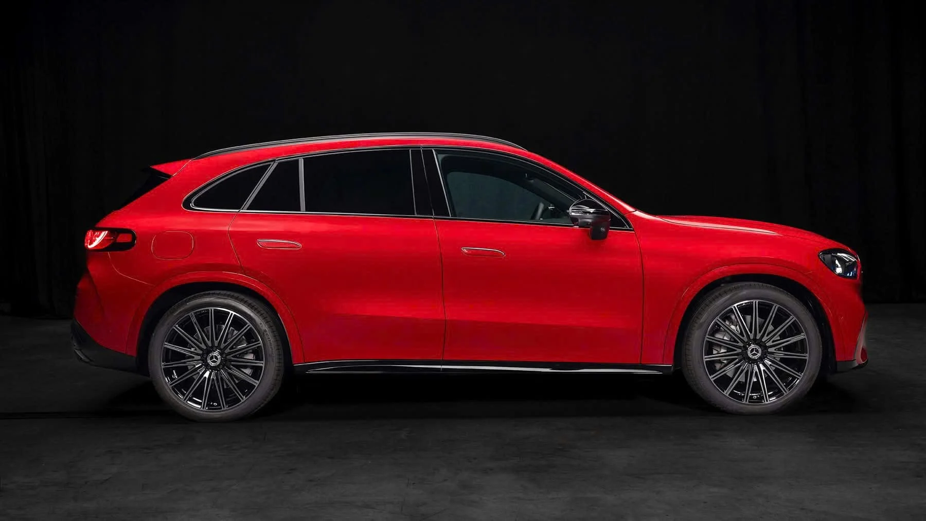 Chăm Sóc Xe Mercedes-Benz Của Bạn: Bảo Dưỡng và Bảo Trì