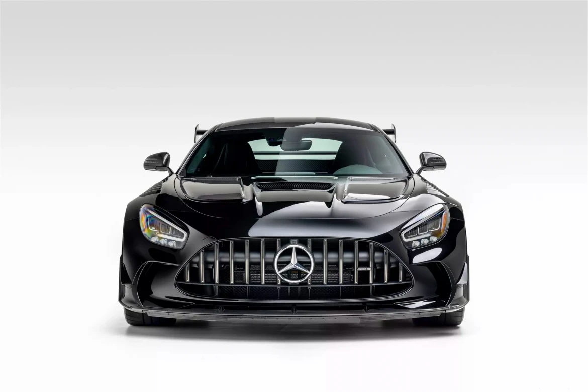 Mercedes AMG: Biểu Tượng Của Sức Mạnh Vượt Trội