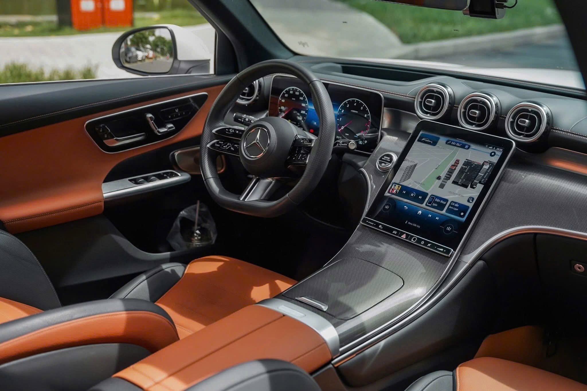 Quy Trình Hỗ Trợ Tư Vấn Mua Xe Nhanh Tại Mercedes HCM
