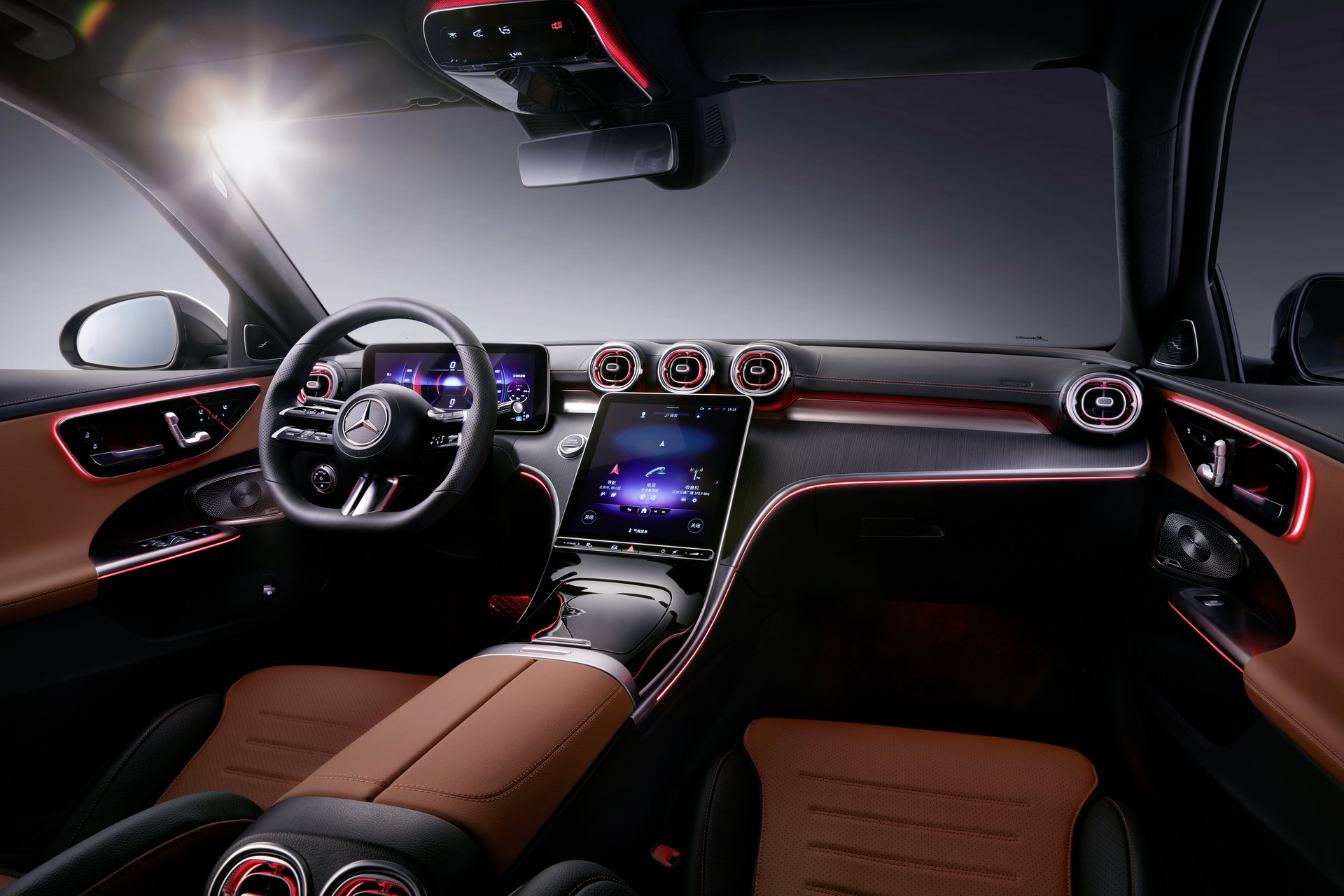 Mercedes SUV Không Chỉ Rộng Mà Còn Chú Trọng Tính Tiện Nghi