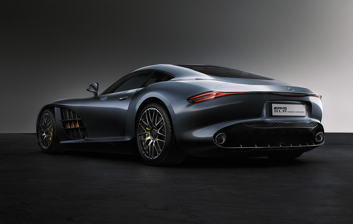 Mercedes AMG đem đến trải nghiệm đẳng cấp cho nhiều người