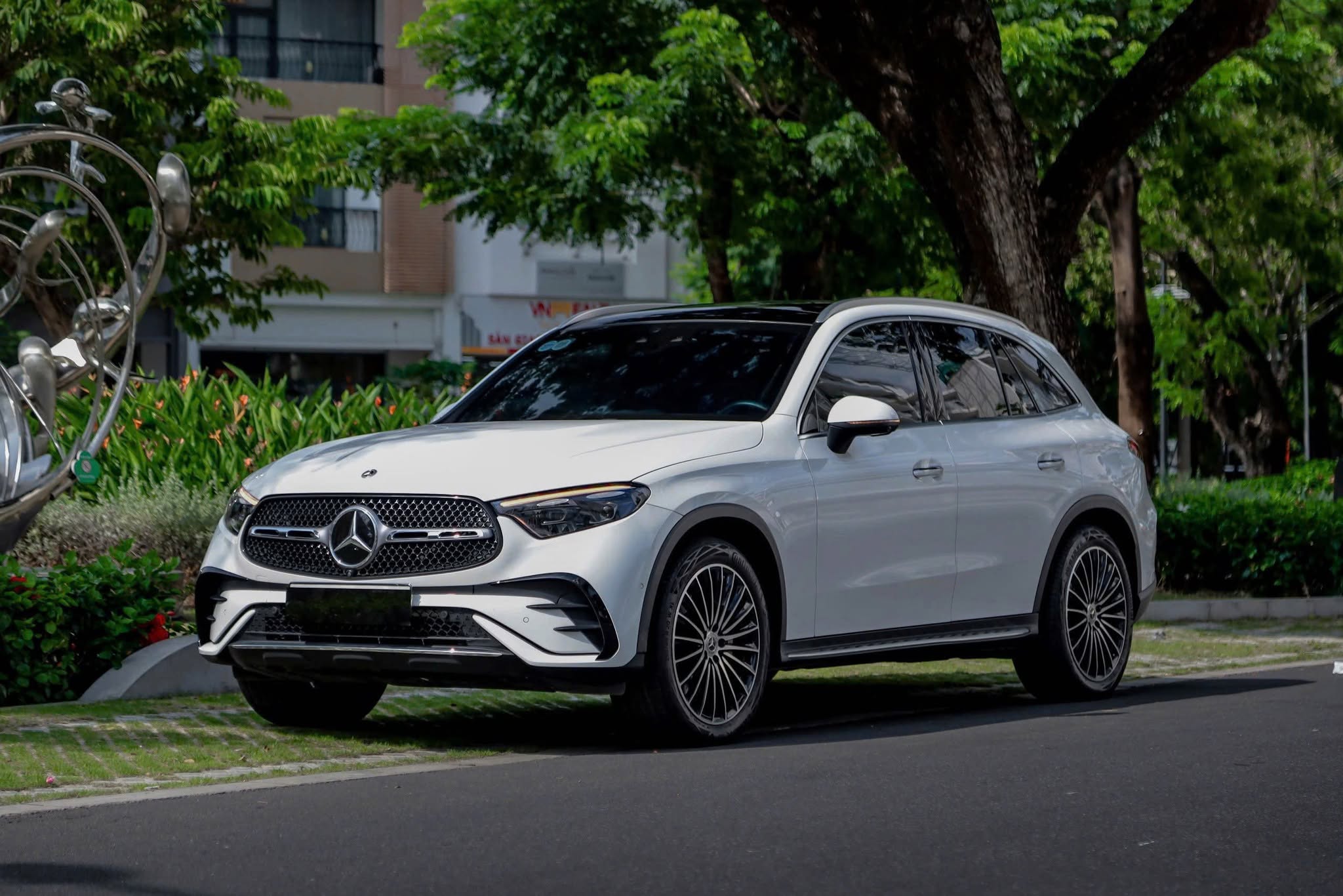 Các Dòng Xe Mercedes Chính Hãng Nổi Bật Được Yêu Thích